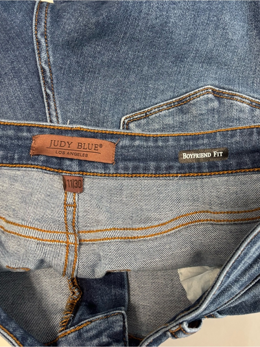 Judy Blue Mid Rise Classic Cuffed Boyfriend Denim Jeans 82685 - Picture 5 of 8